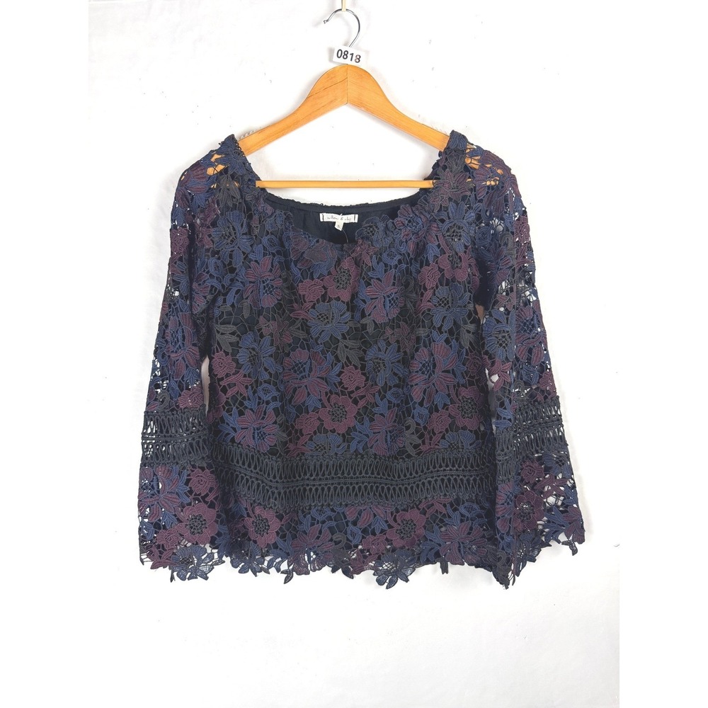 2/$30 Willow & Clay Purple Blue Floral Lace Long Sleeve Top Small